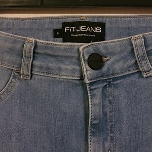 FitJeans Flare Jeans